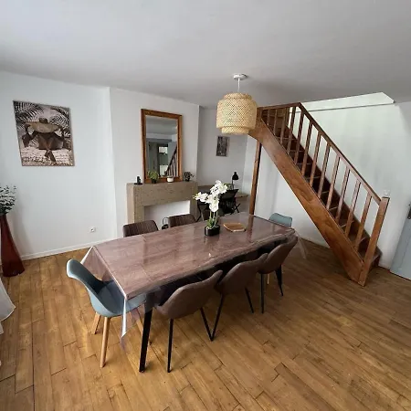아파트 Duplex L'echo Des Remparts