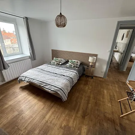 Duplex L'echo Des Remparts 아파트